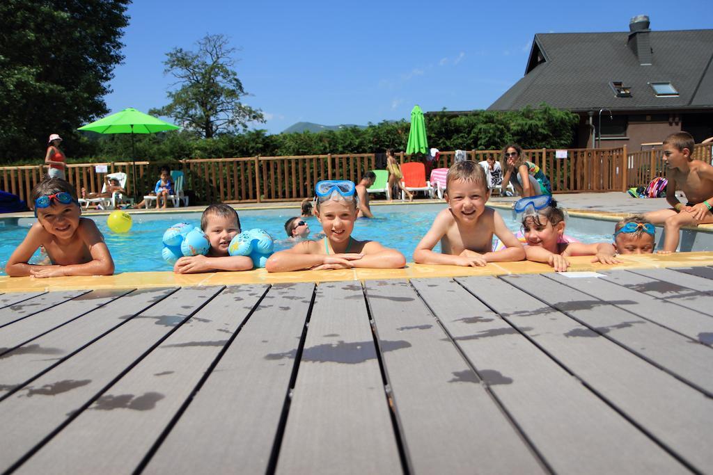 Hotel Domaine Du Lac Chambon Murol Phòng bức ảnh
